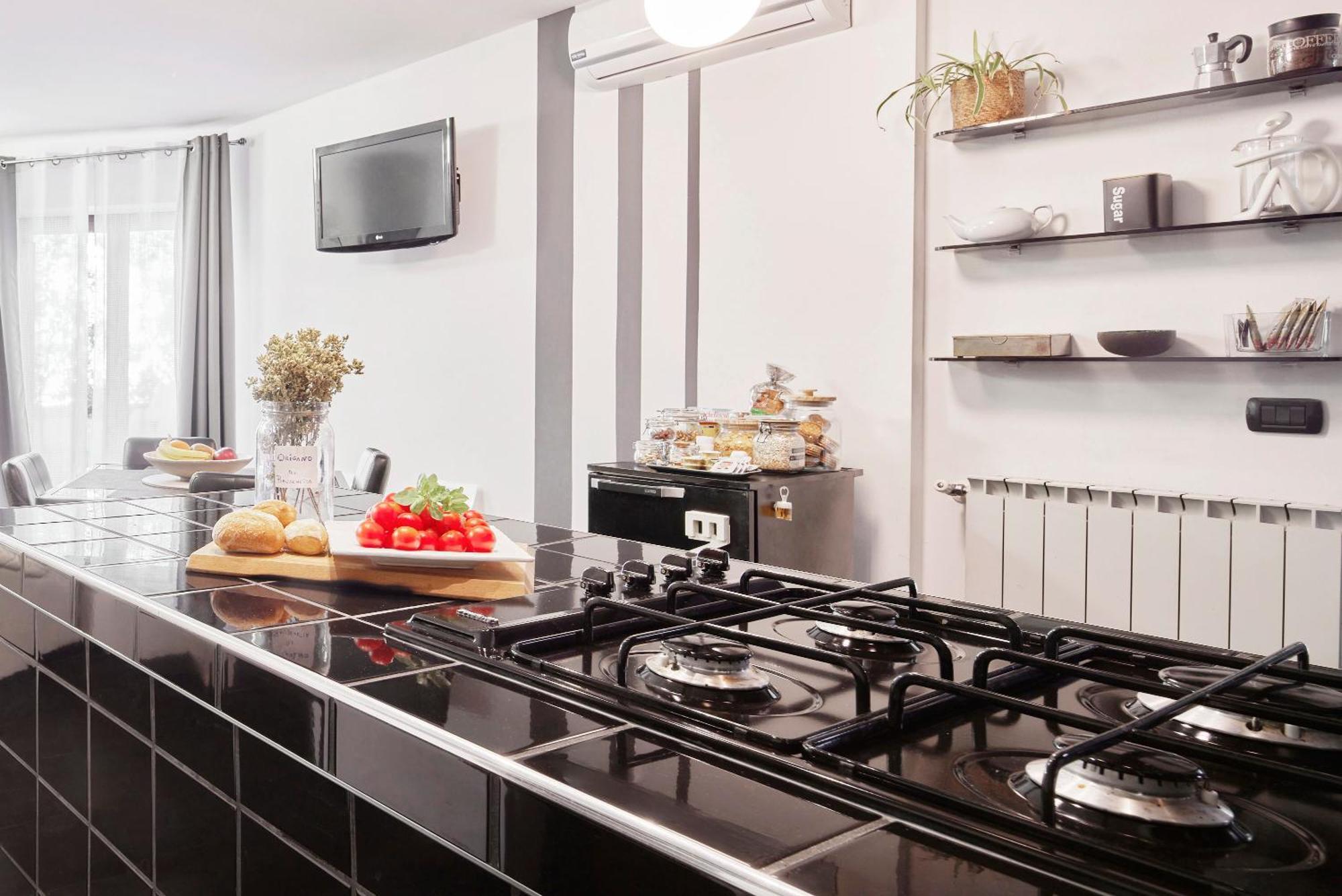 The Peaceful Apartament Close To Milan Trezzano sul Naviglio Luaran gambar