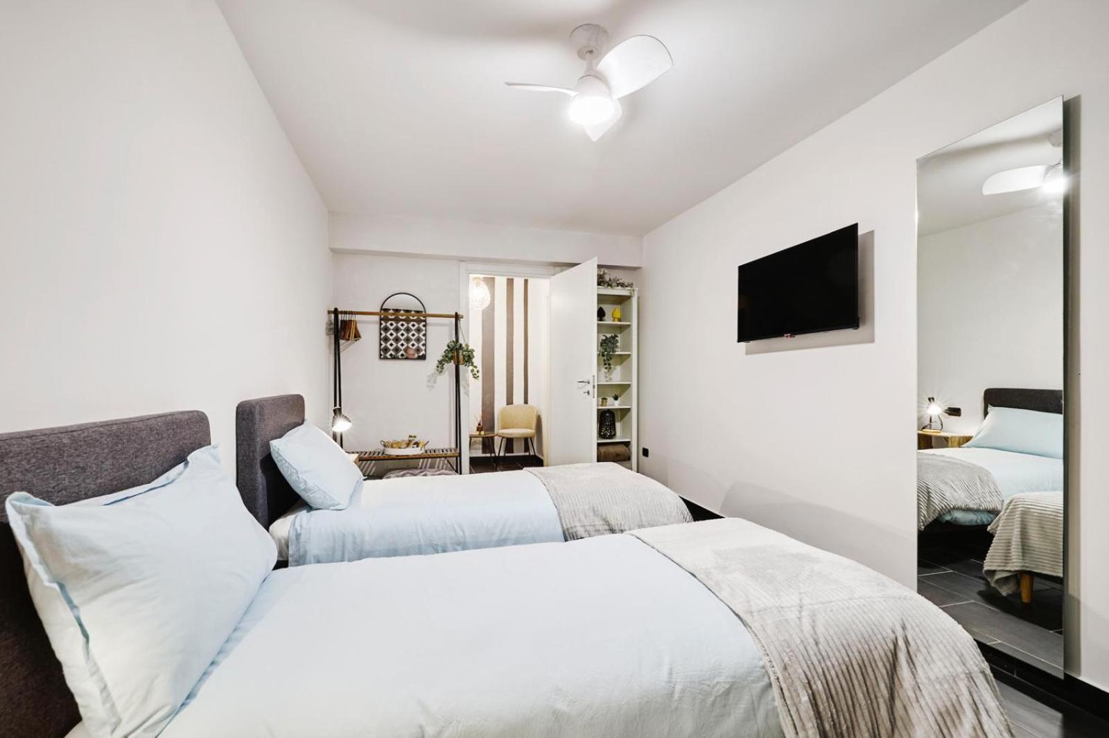 The Peaceful Apartament Close To Milan Trezzano sul Naviglio Luaran gambar